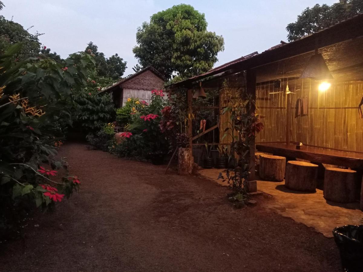 Tribal Village Homestay & Trekking Banlung Extérieur photo